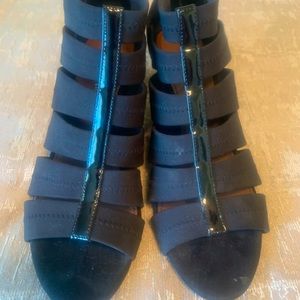 Donald Pliner Wedge Bootey